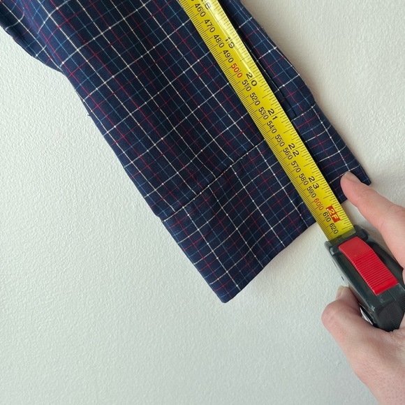 Haggar Forever New long sleeve button up plaid shirt men’s size medium - Picture 7 of 9